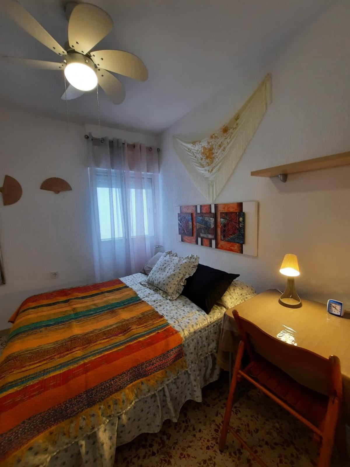 Habitaciones En Mi Piso Del Centro De Huelva Buitenkant foto
